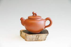 谢华作品《禅月壶》