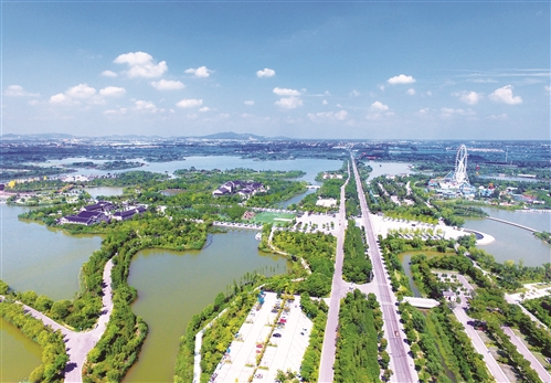 潘安湖国家湿地公园. 本报全媒体记者 孙井贤 通讯员 陈砚池 摄